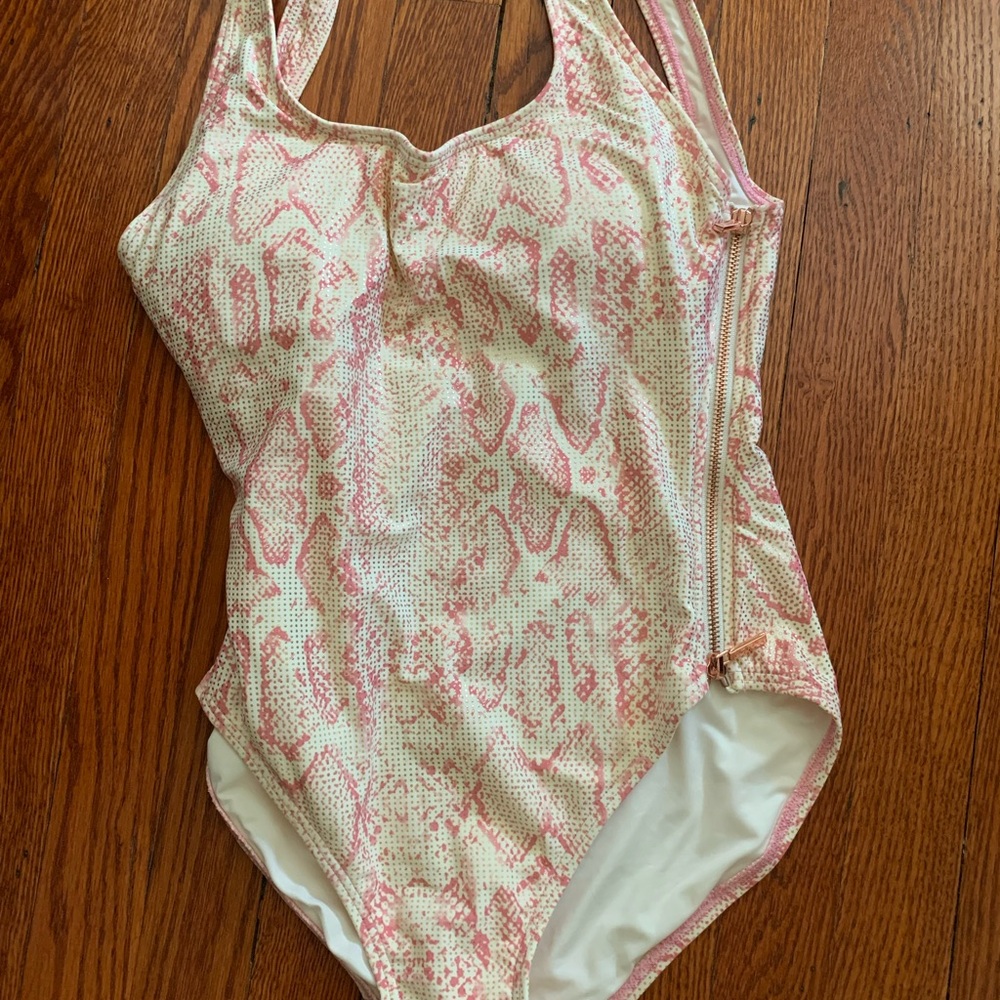 Carmen Marc Valvo Pink and Gold Swimwear Zippered Sides